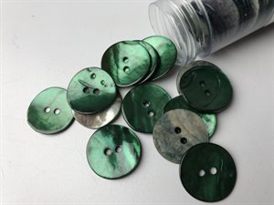 Farvet perlemor knap - grangrøn, 20 mm
